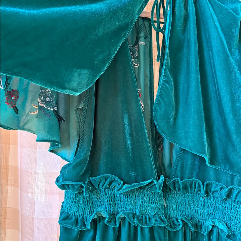 ASOS Dark Green Floral Embroidered Velvet Wide Leg Jumpsuit - Picture 7 of 8